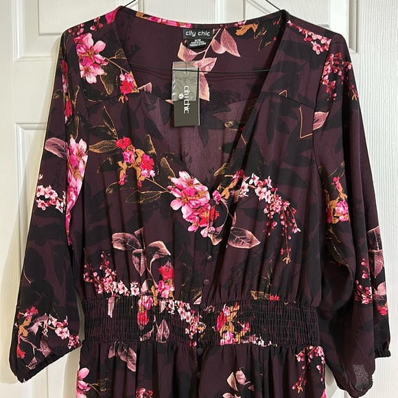 Size 18 City Chic Work and Meeting Dress Modest - Picture 2 of 3